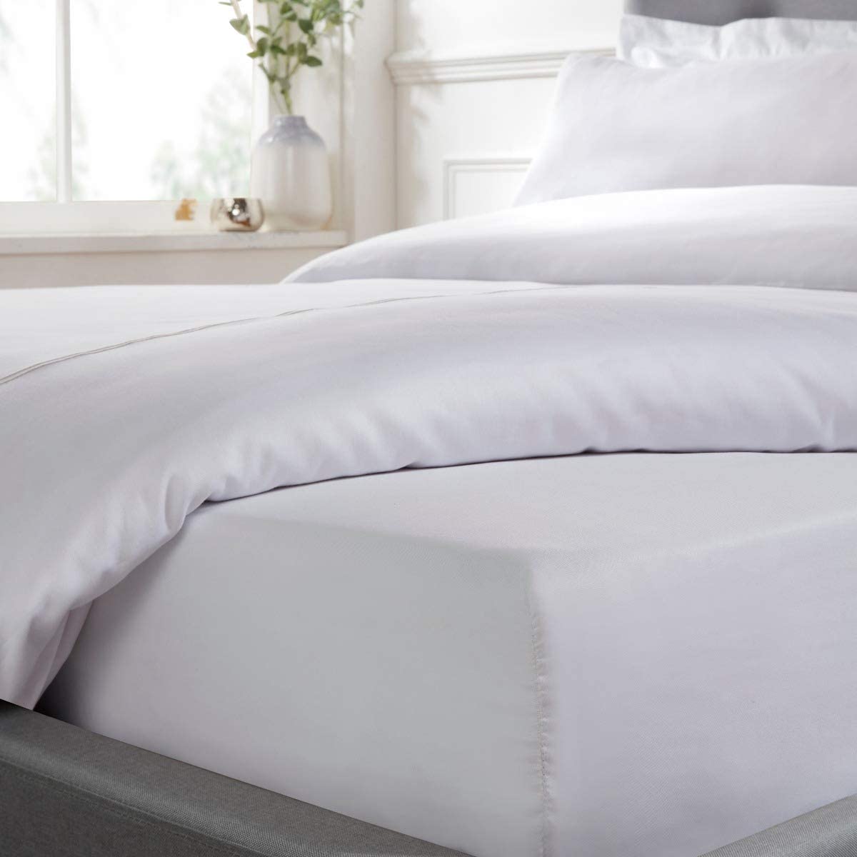 300 Thread Count 100% Cotton Sateen - Extra Deep Fitted Sheets