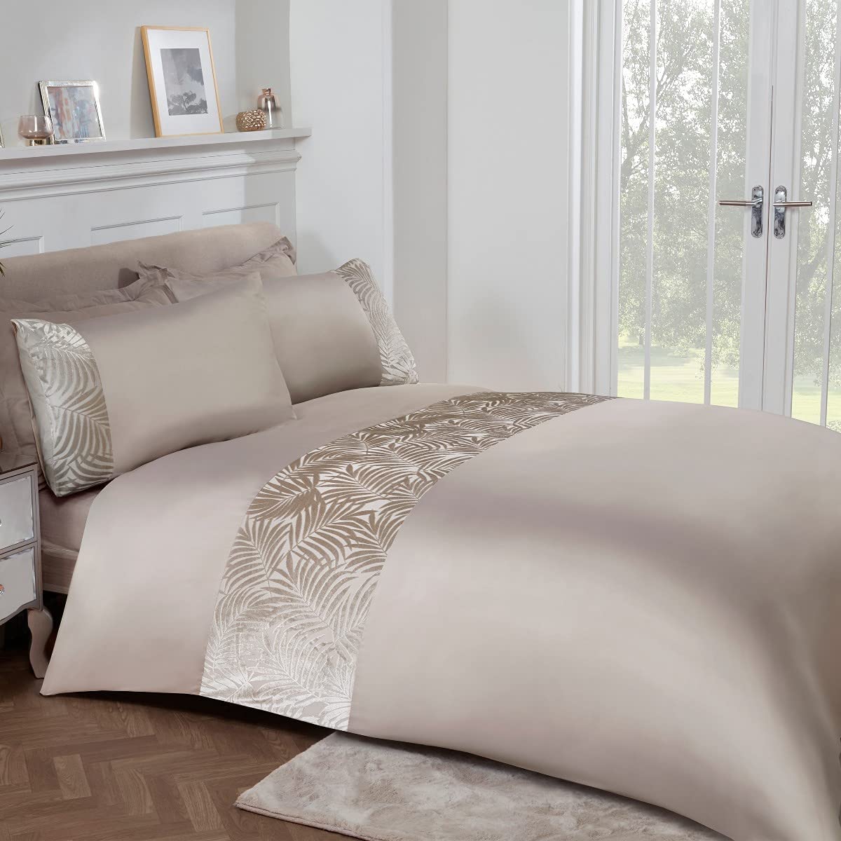 Leaf Velvet Cuff Panel - Duvet Cover & Pillowcase Set