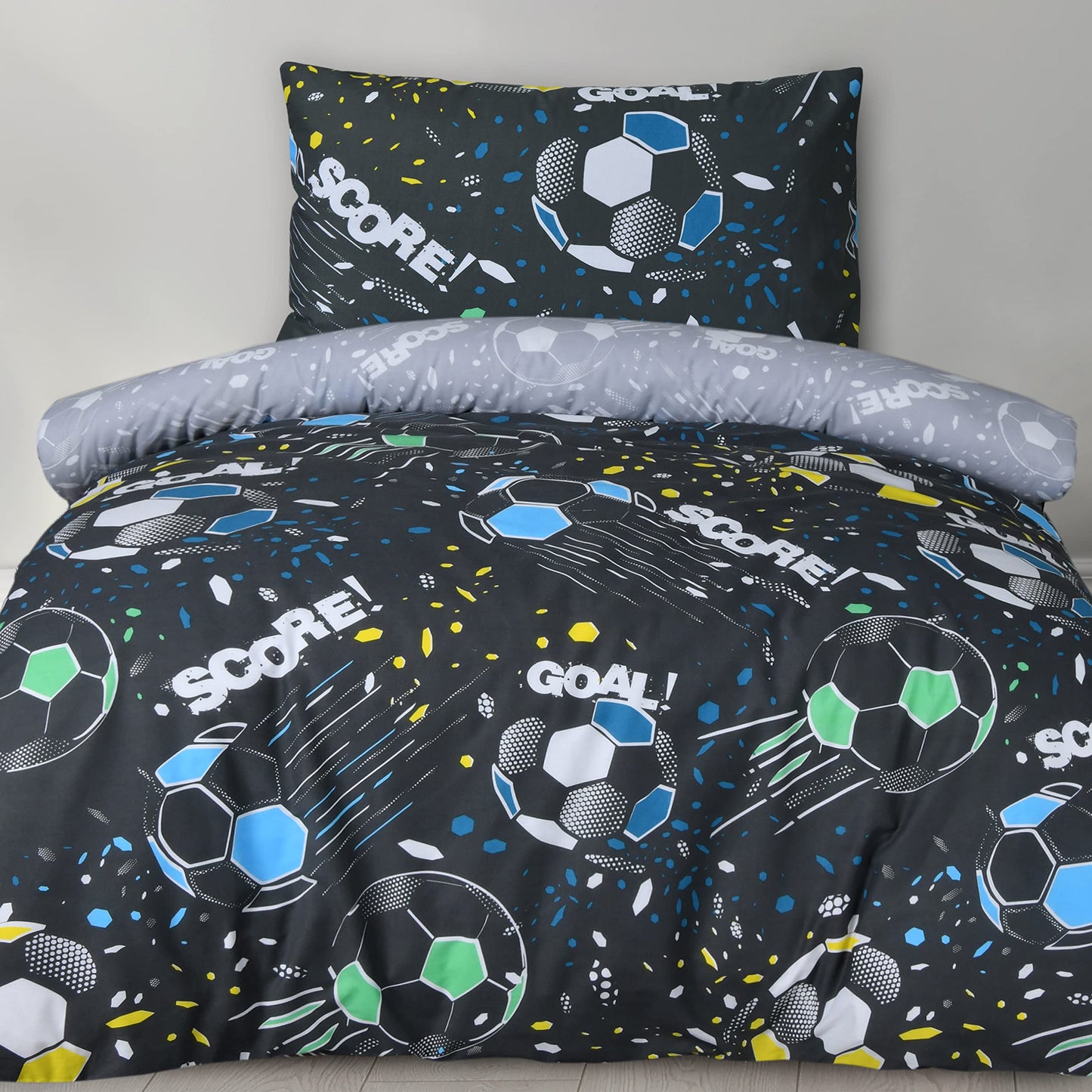 It's A Goal - Reversible Duvet Cover & Pillowcase Set