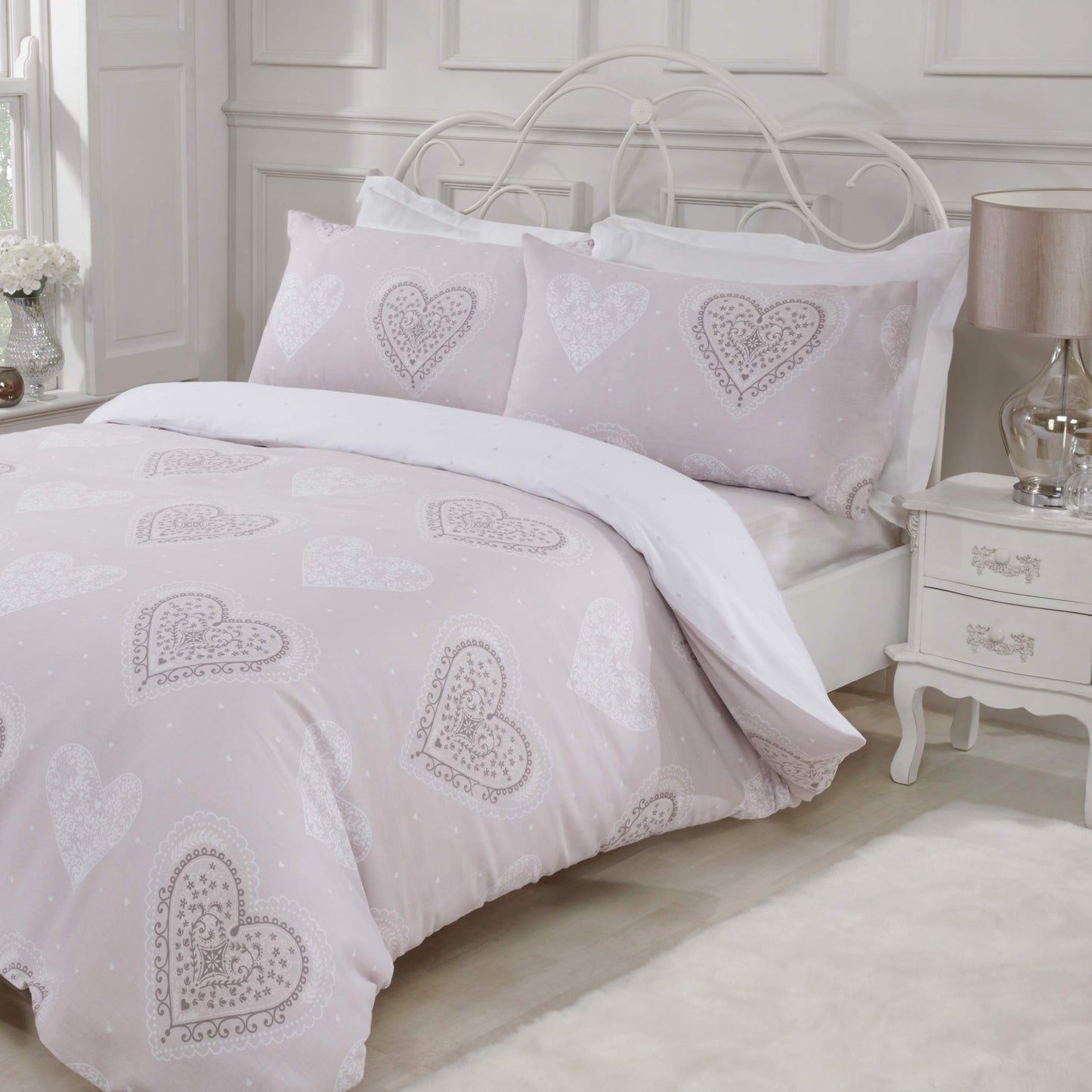 Decorative Hearts - Reversible Duvet Cover & Pillowcase Set