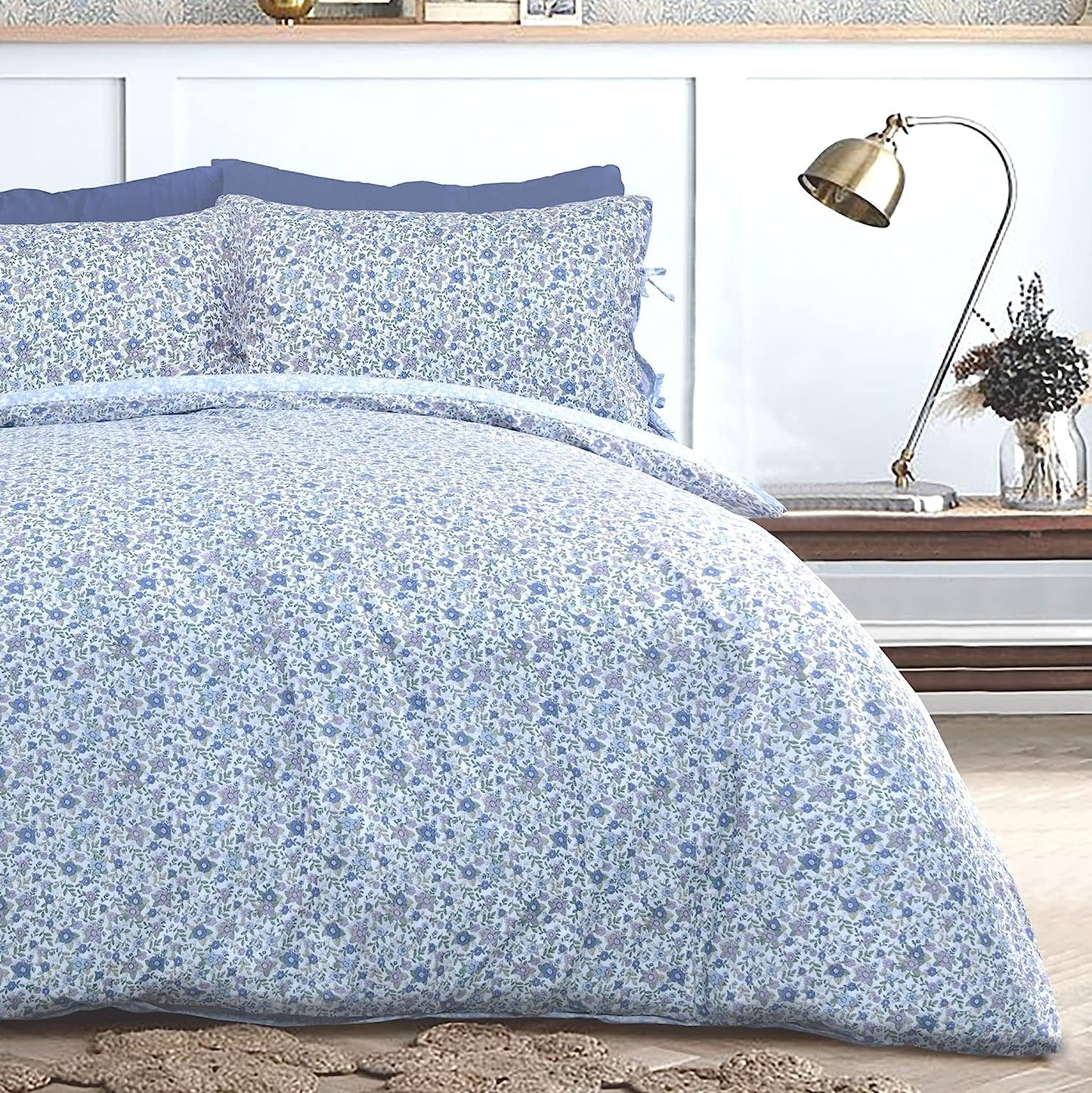 Ditsy Flowers - Reverse Duvet Cover & Pillowcase Set