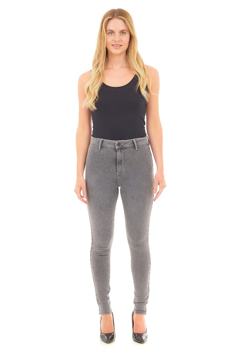 High Waisted, Sknny Fit Jeans